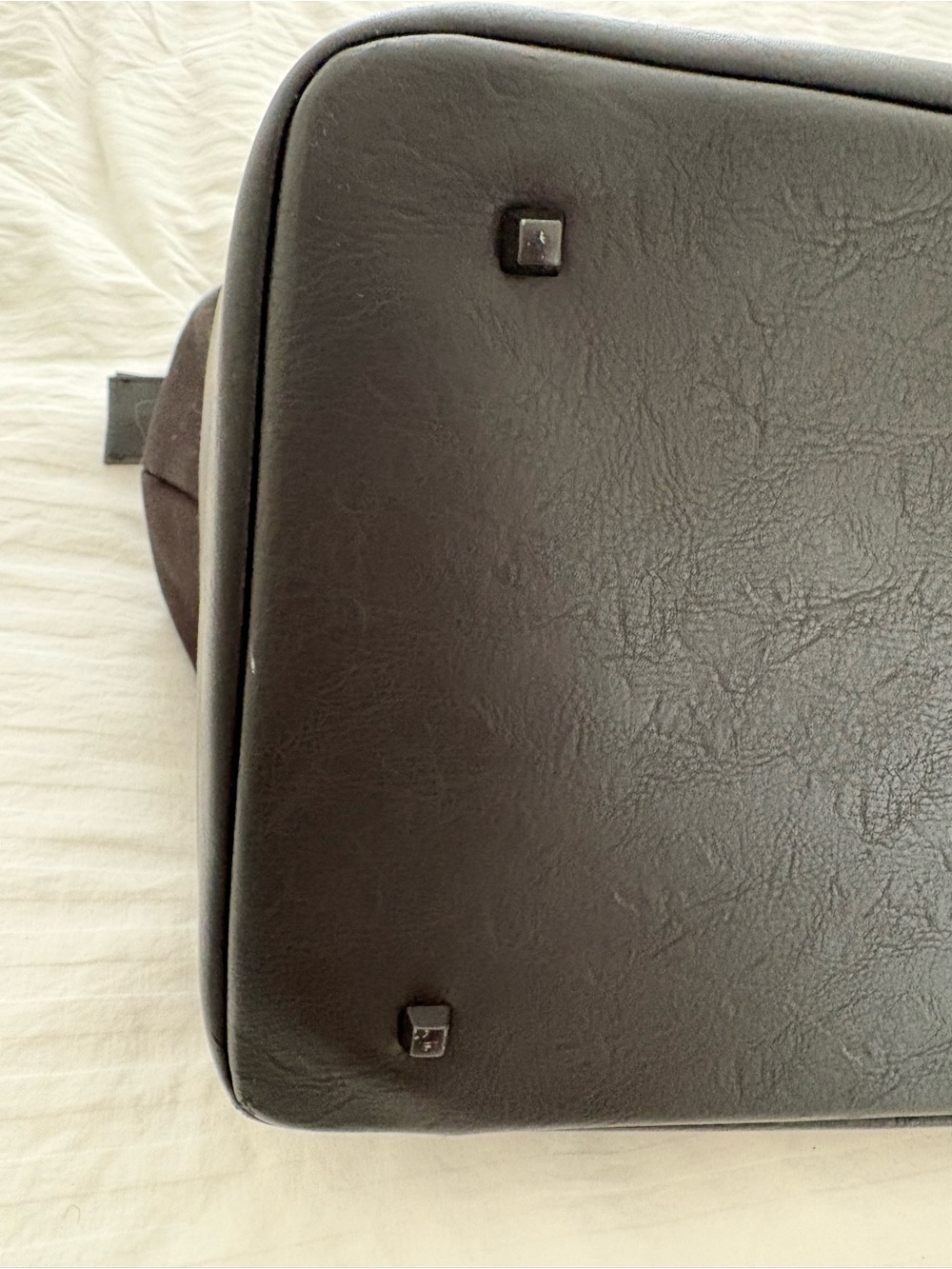 Beis Classic Weekender Bag Black Standard Size - Picture 5 of 9